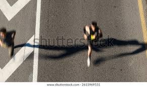 小岛秀夫获赠伊藤润二全彩漫画集 惊道彩色版更恐怖